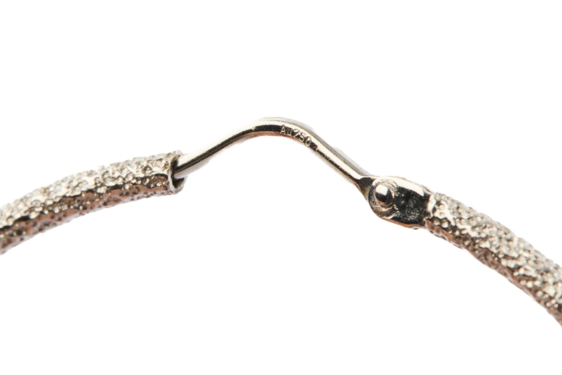 18K WHITE GOLD HOOP EARRINGS - Image 3