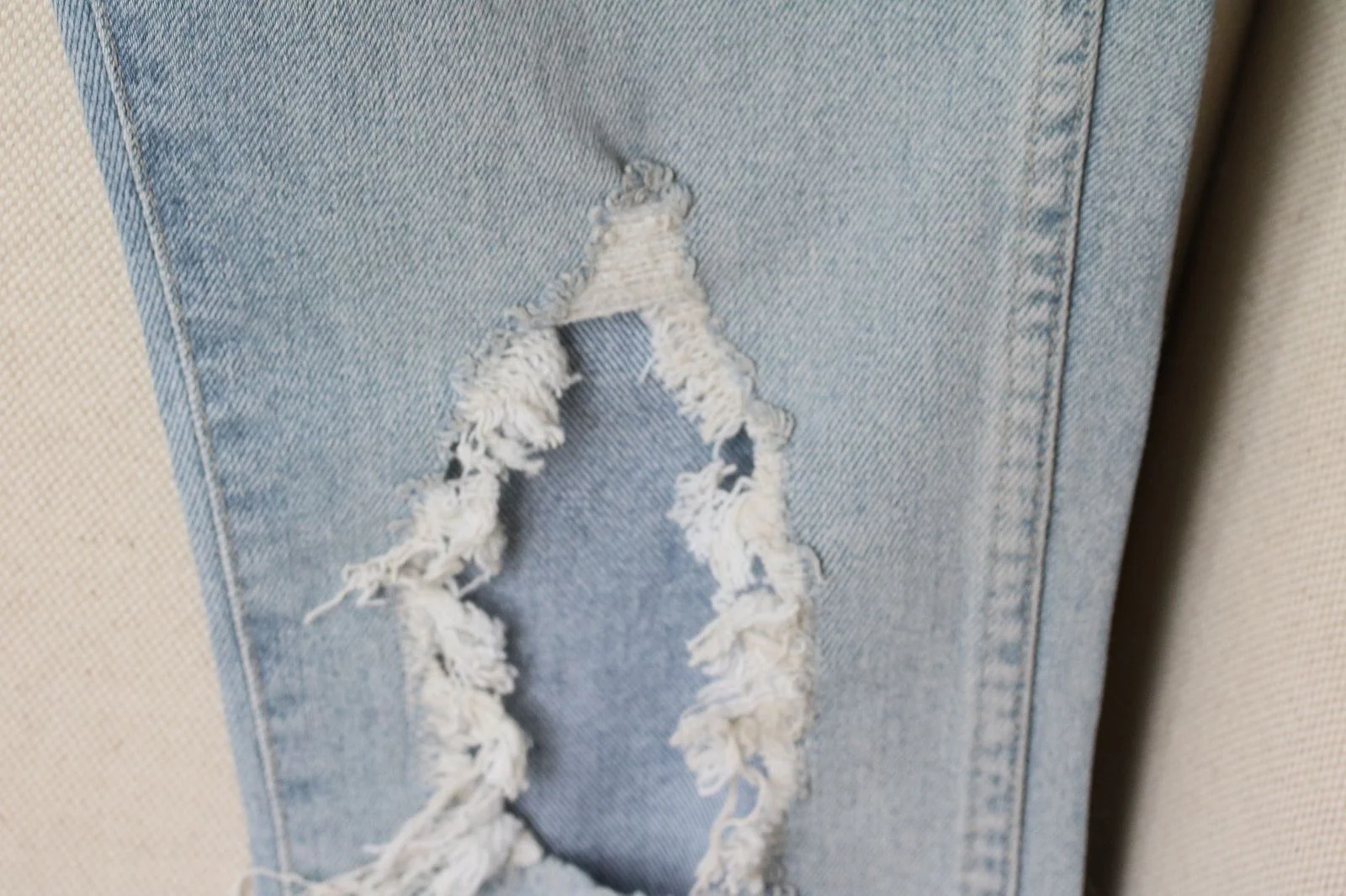 3X1 W3 HIGH RISE STRAIGHT AUTHENTIC CROP JEANS IN MEI W26 UK 8 - Image 6