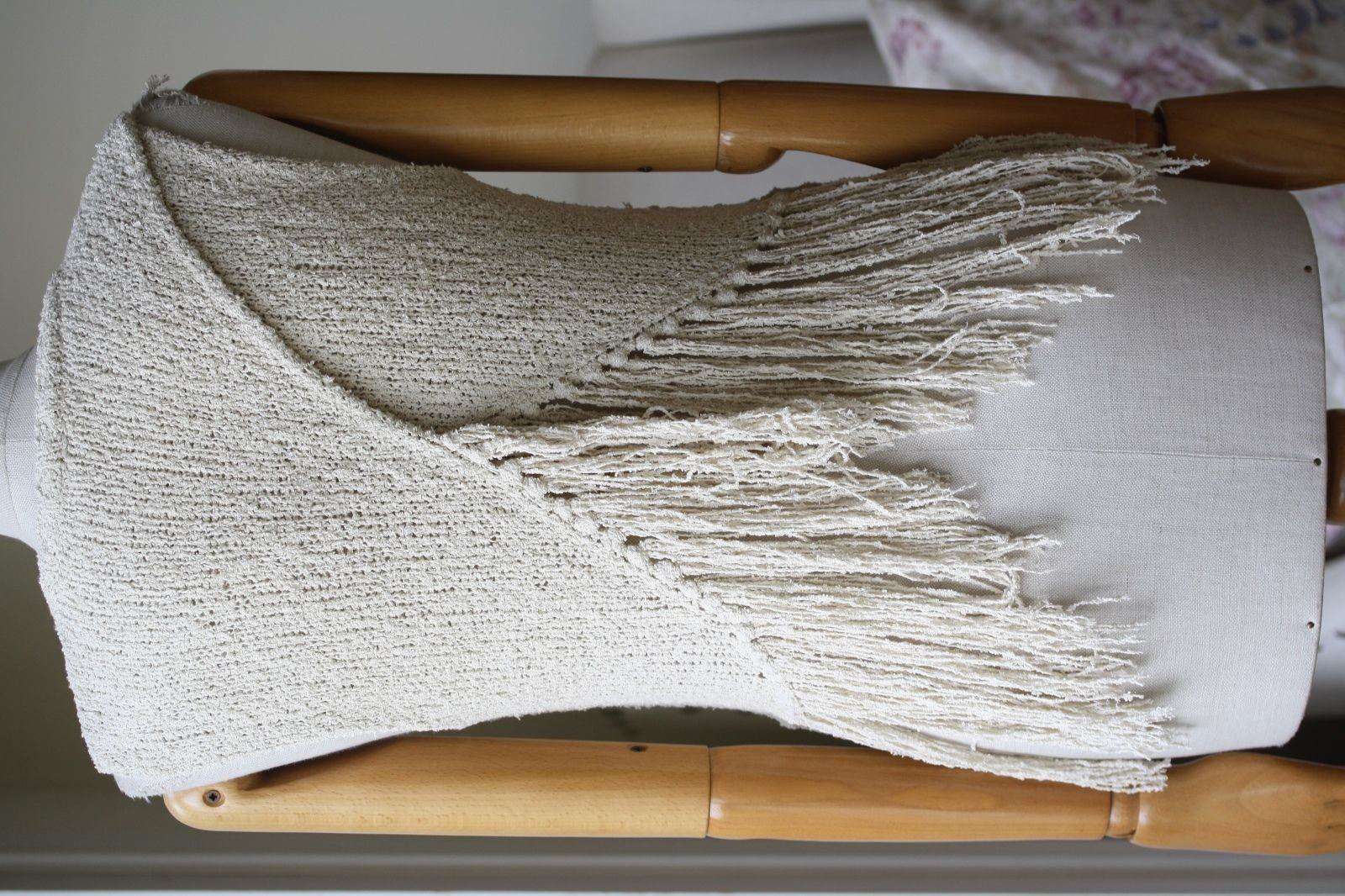 A.L.C. DYLAN FRINGED KNIT TOP SMALL - Image 4
