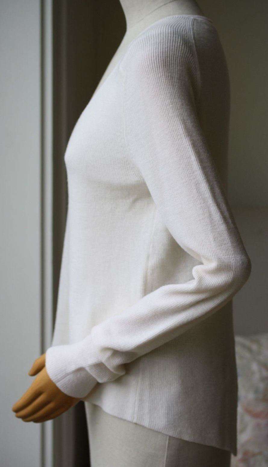 A.L.C. RHODES CREAM V-NECK SWEATER SMALL - Image 8