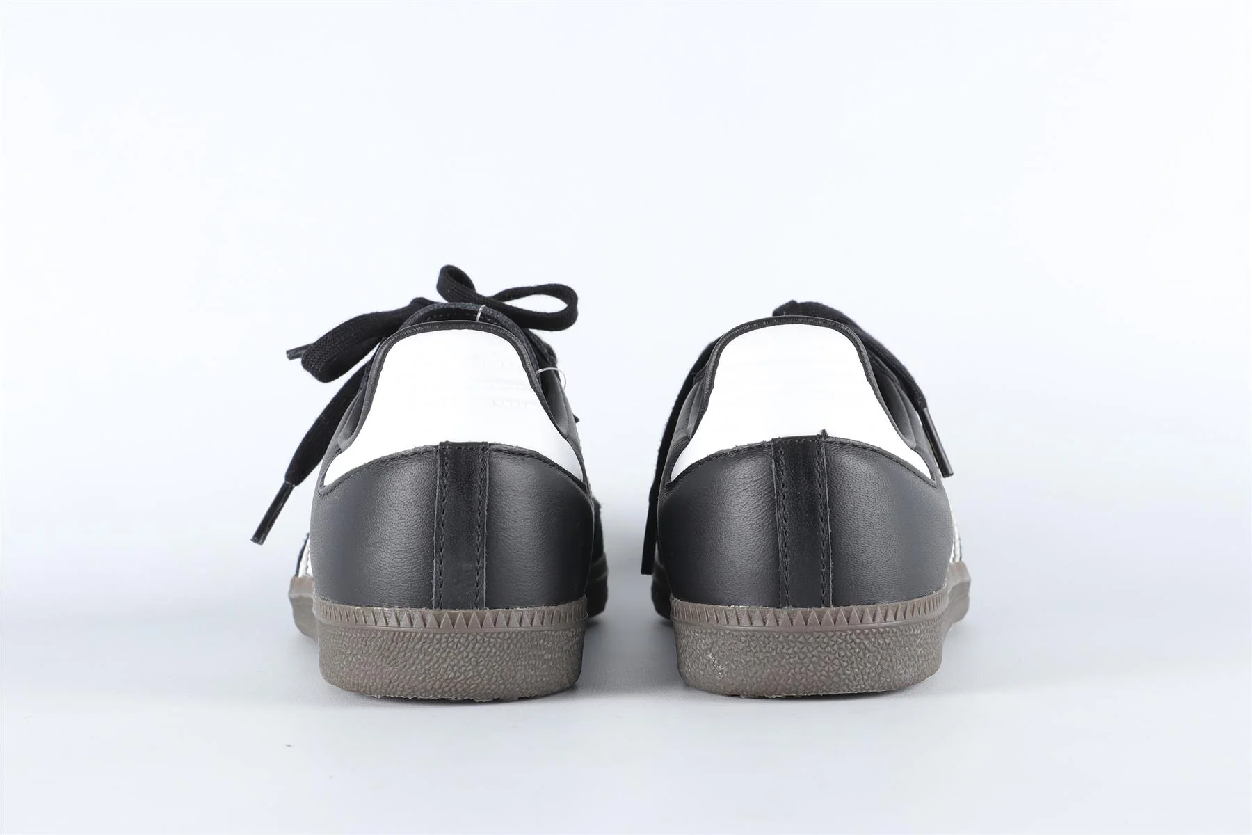 ADIDAS BLACK SAMBA CORE BLACK CLOUD WHITE SNEAKERS EU 39 1/3 UK 6 US 6.5 - Image 5