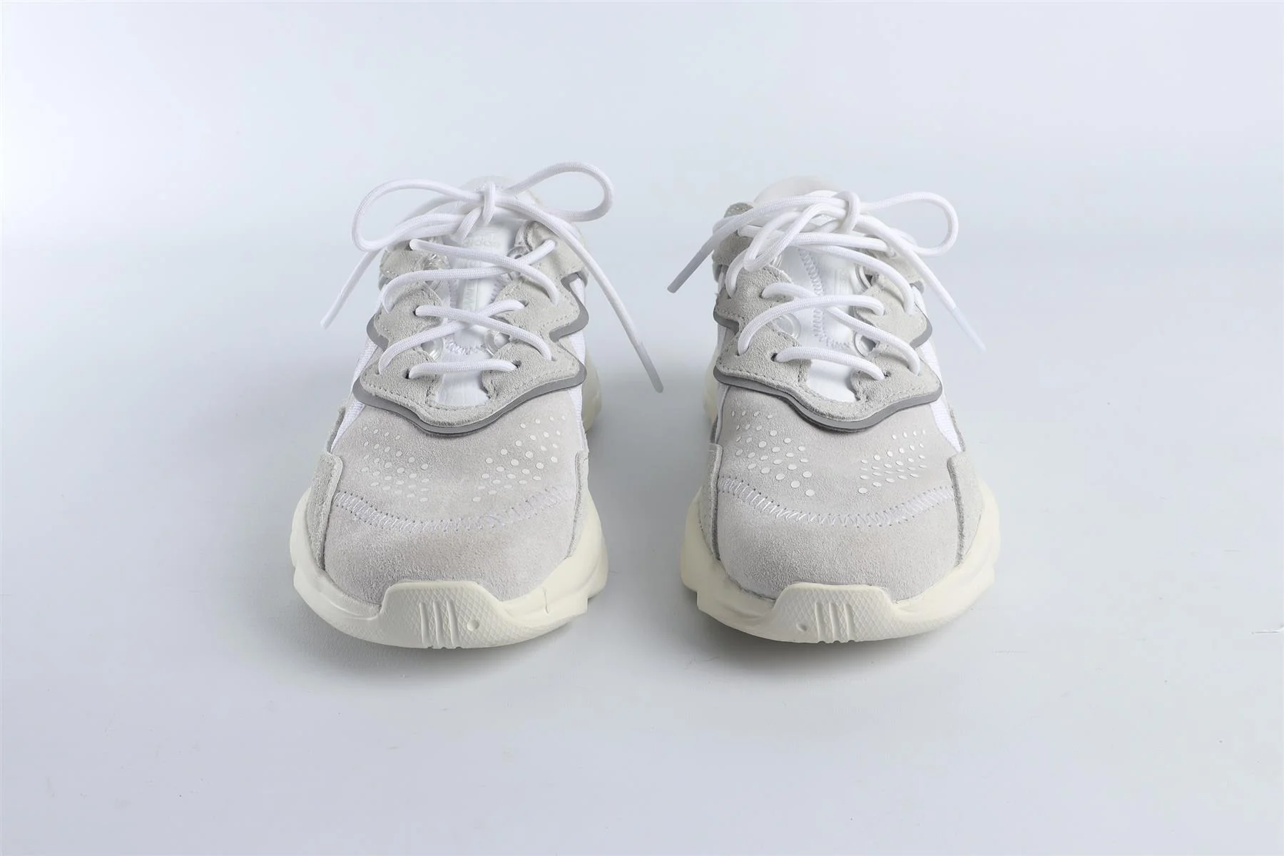 ADIDAS GREY KIDS BOYS SNEAKERS EU 32 UK 13.5 US 1 - Image 3