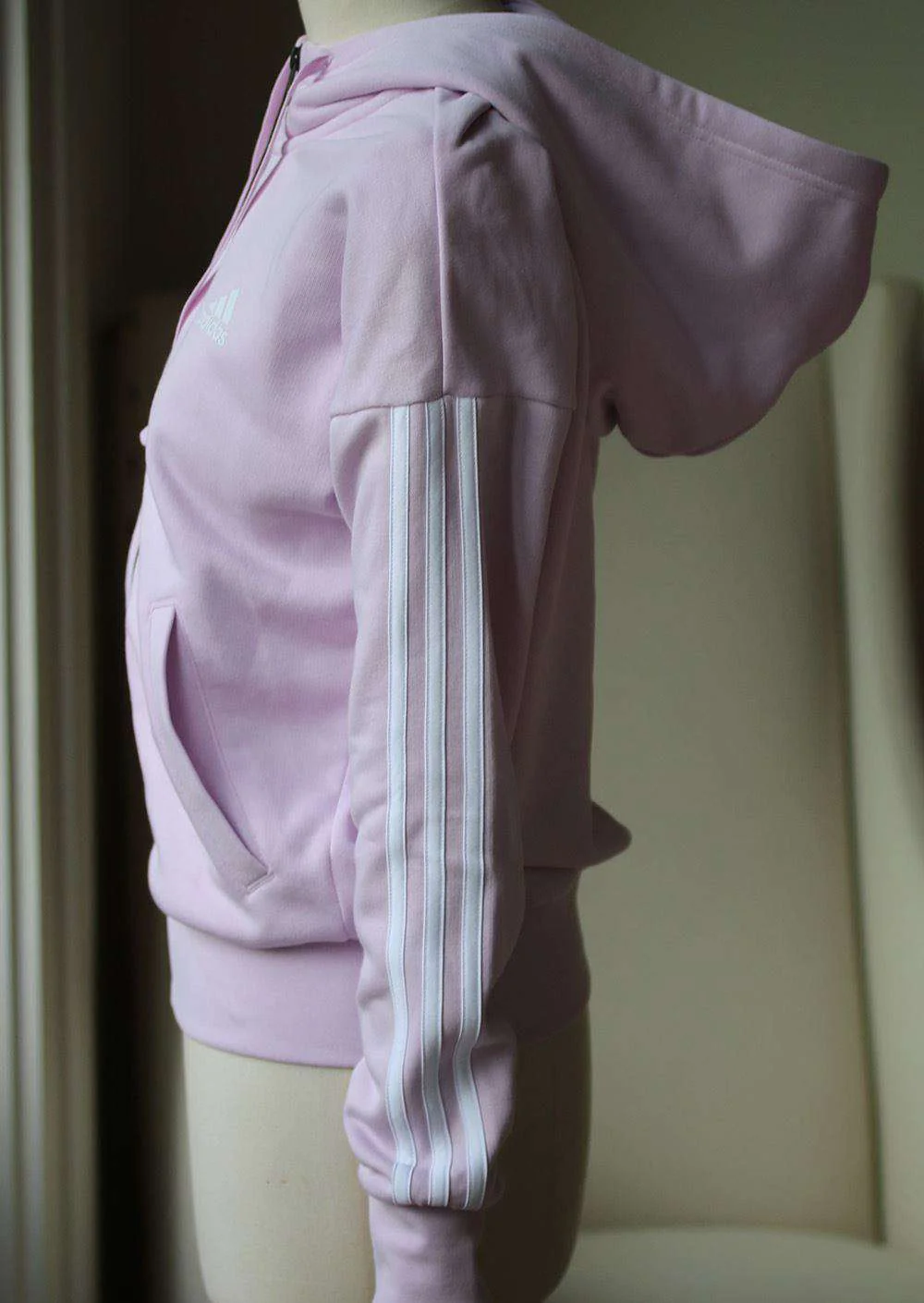 ADIDAS ORIGINALS 3 STRIPES ZIP UP HOODIE XSMALL - Image 2