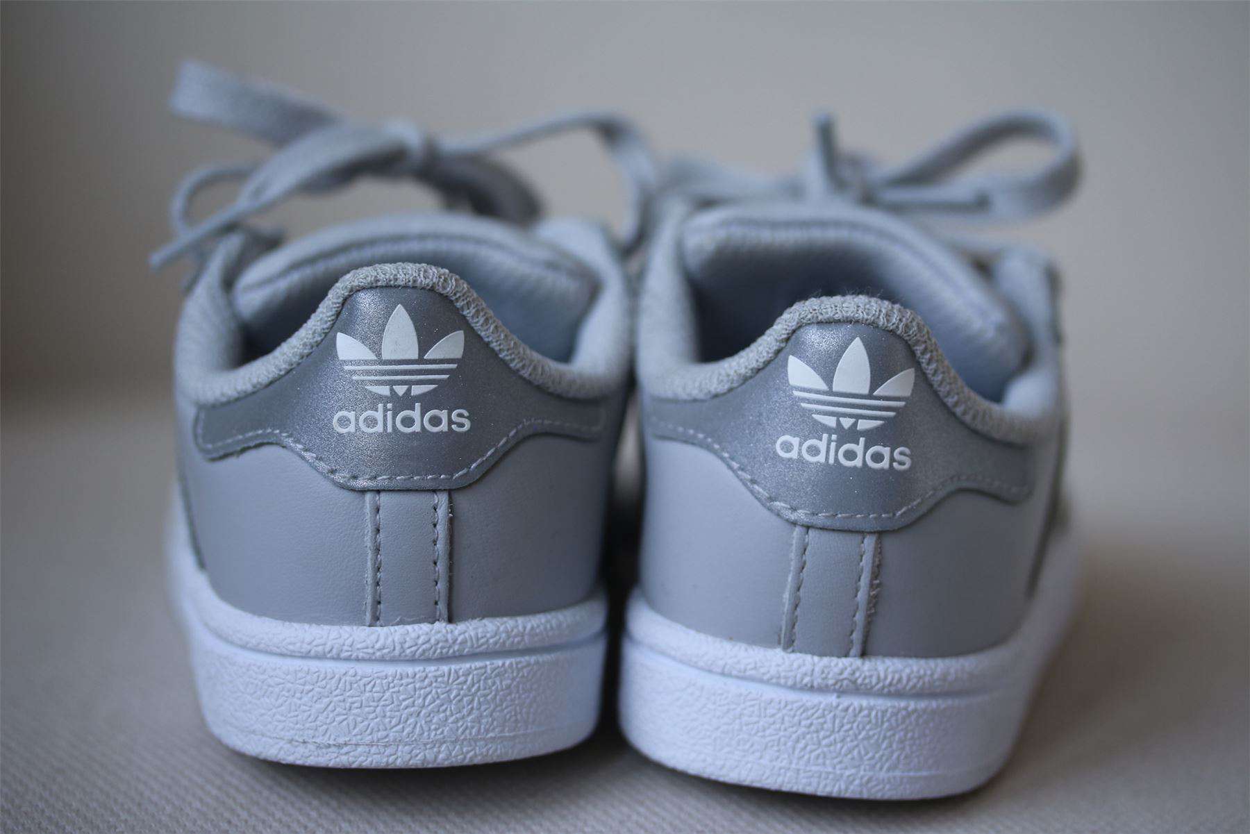 ADIDAS ORIGINALS SUPERSTAR KIDS GREY TRAINERS EU 23 UK 6 - Image 3