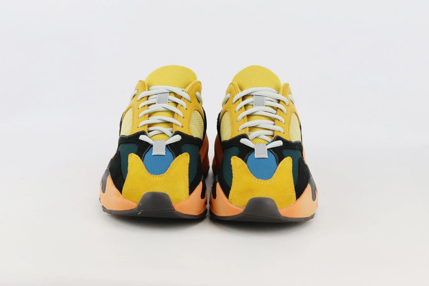 ADIDAS YEEZY BOOST 700 V1 MESH AND SUEDE SNEAKERS EU 40 UK 6.5 US 7 - Image 3