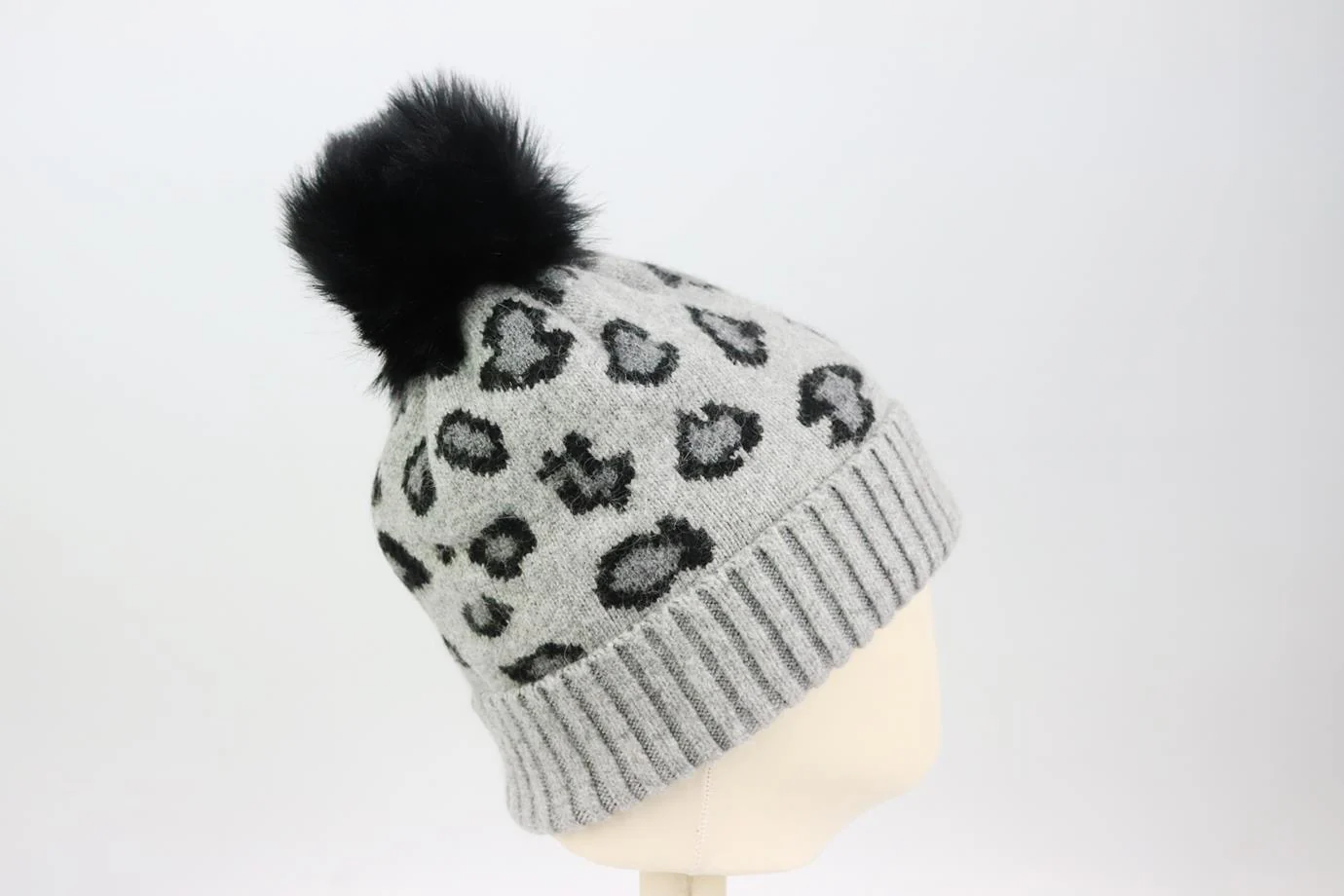ADRIENNE LANDAU FAUX FUR TRIMMED JACQUARD KNIT BEANIE ONE SIZE - Image 3