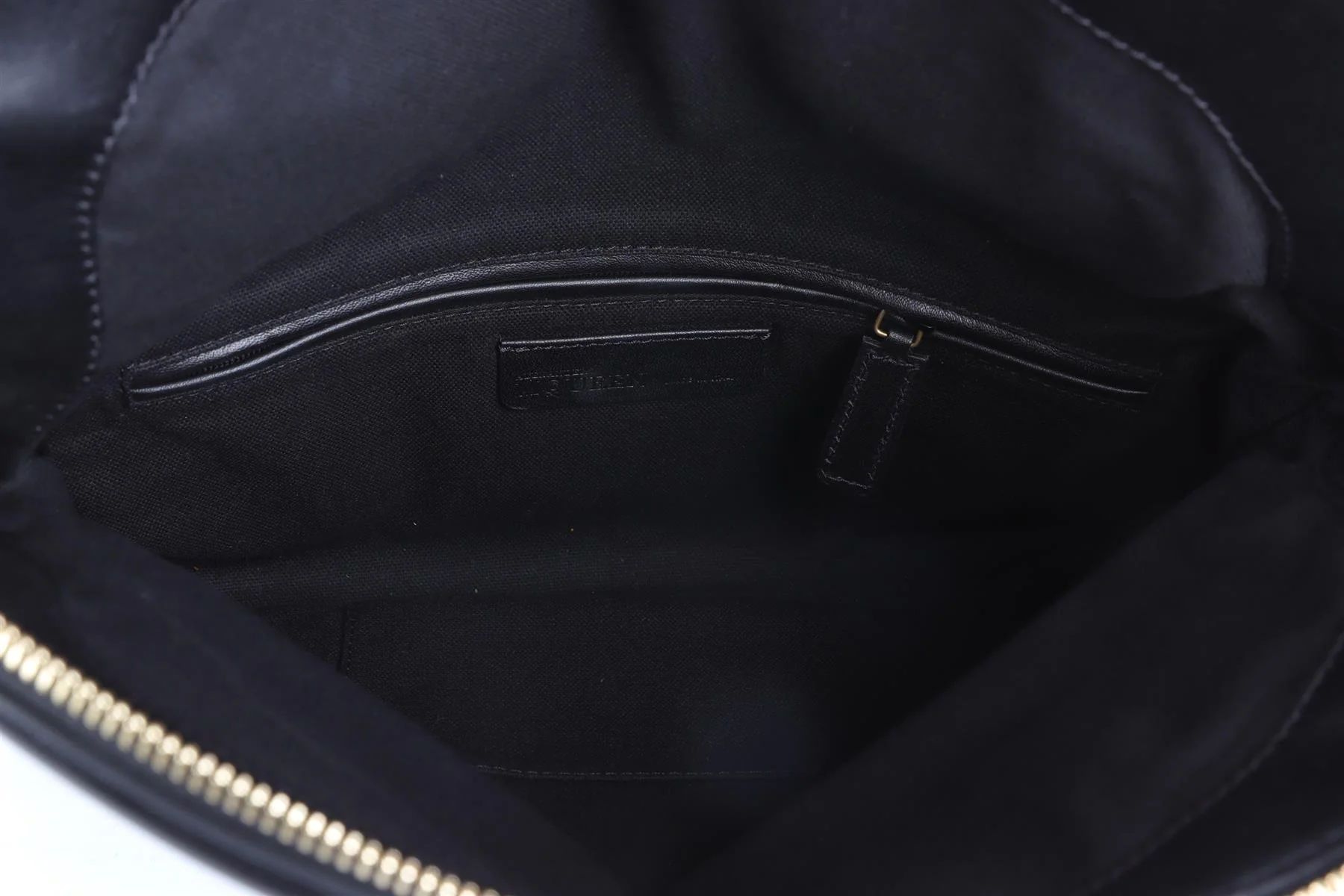 ALEXANDER MCQUEEN BLACK LEATHER CLUTCH - Image 11
