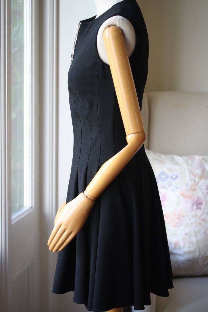 ALEXANDER MCQUEEN BLACK ZIP MINI DRESS IT 40 UK 8 - Image 3