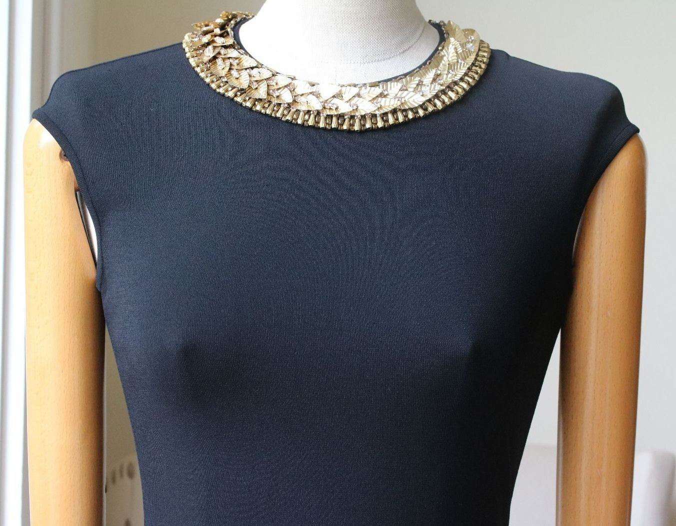 ALEXANDER MCQUEEN GOLD LEAF EMBELLISHED NECKLINE BODYCON DRESS XSMALL - Image 5
