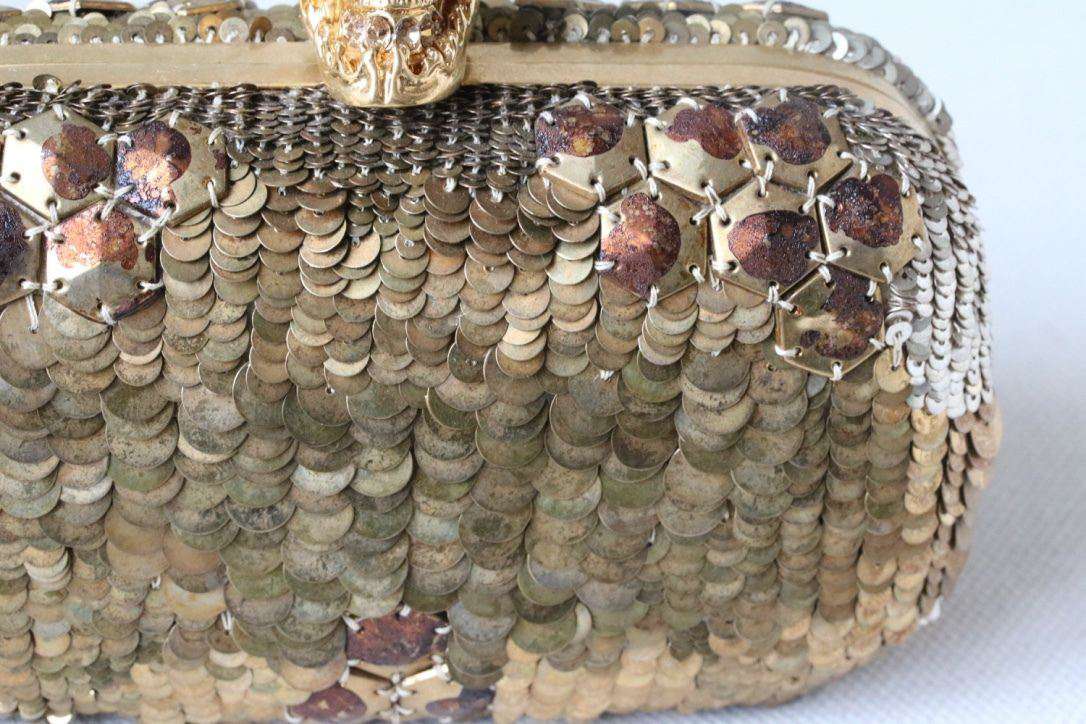 ALEXANDER MCQUEEN JAW SKULL SEQUINED BOX CLUTCH - Image 4