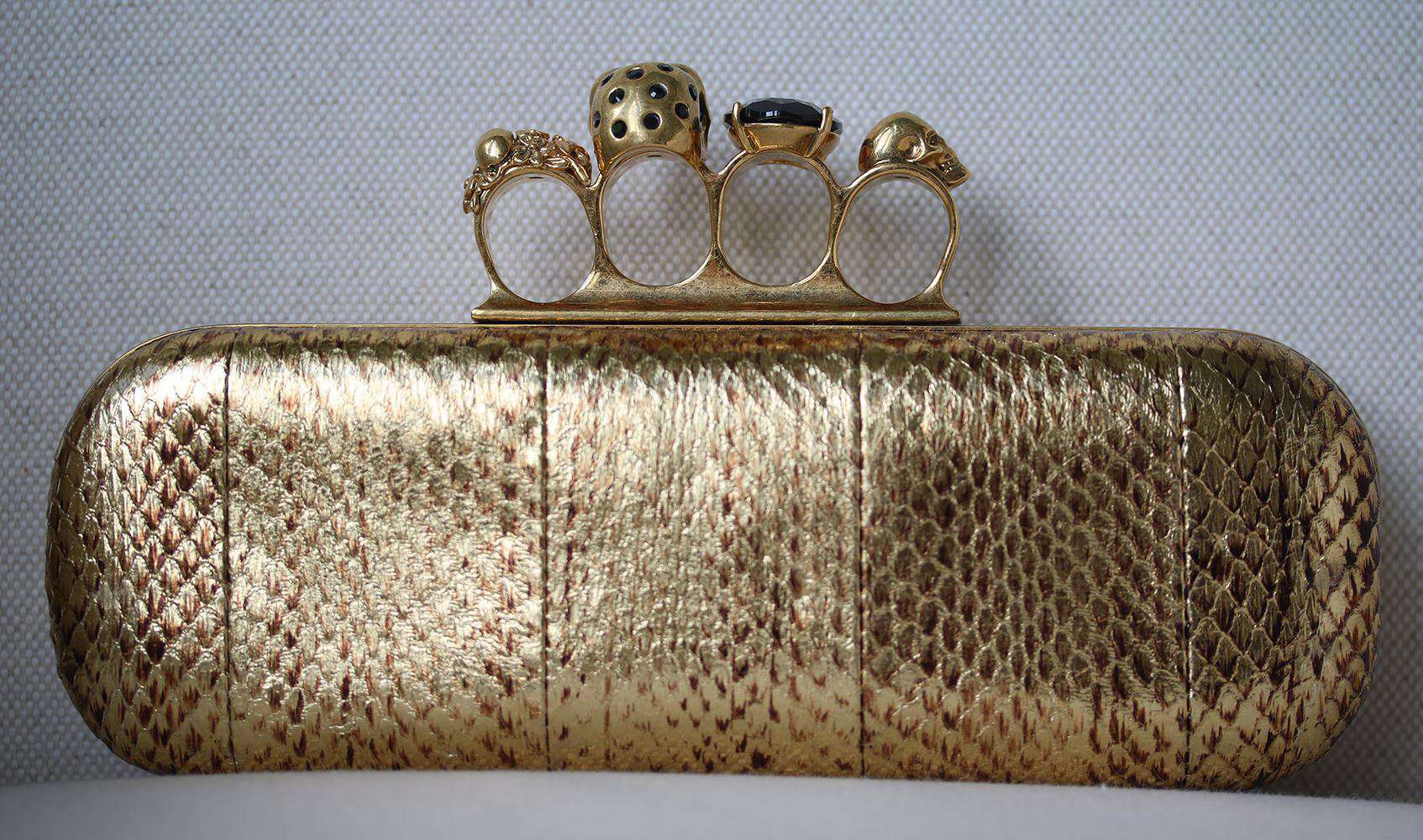 ALEXANDER MCQUEEN LEATHER KNUCKLE BOX CLUTCH - Image 4