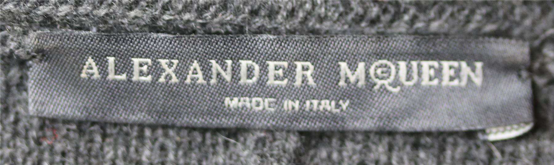ALEXANDER MCQUEEN PATENT TRIM KNIT CAPE MEDIUM - Image 5