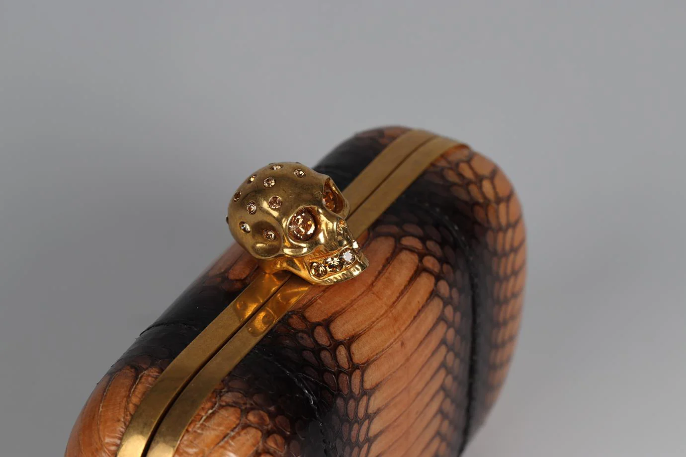 ALEXANDER MCQUEEN SNAKESKIN AND LEATHER CLUTCH - Image 7