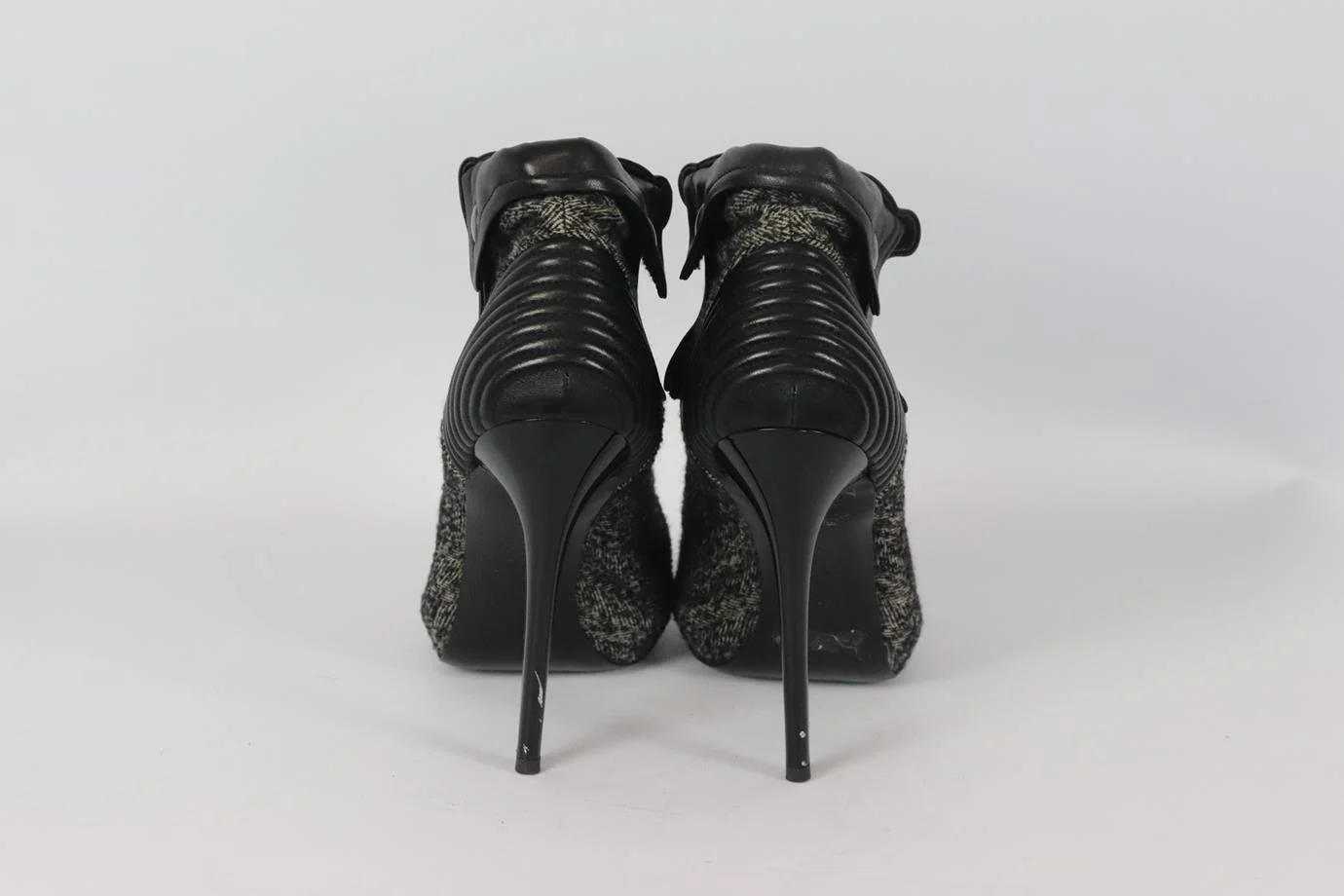ALEXANDER MCQUEEN TWEED AND LEATHER PEEP TOE ANKLE BOOTS EU 38 UK 5 US 8 - Image 4