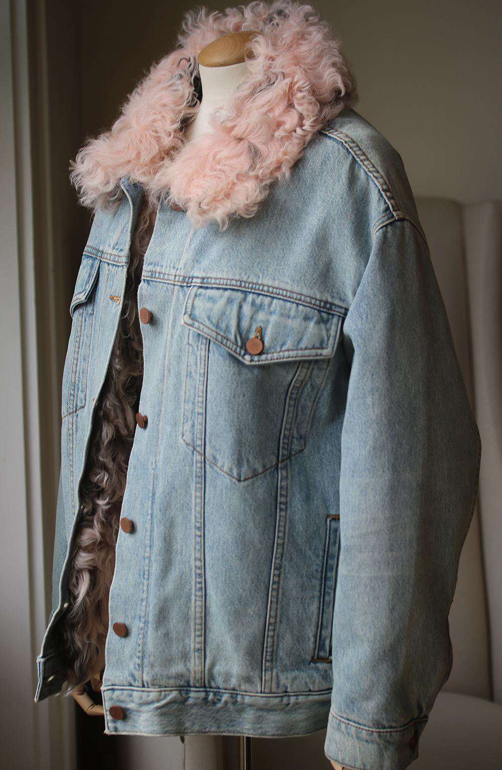 ALEXANDER WANG SHEARLING-LINED DENIM JACKET SMALL - Image 5