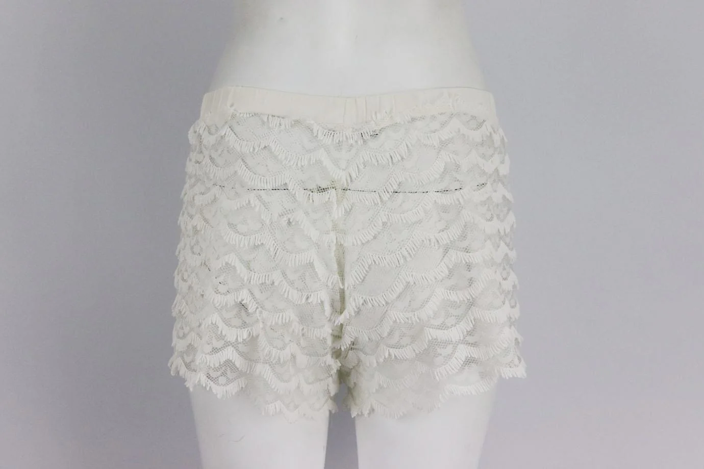 ALEXIS FRINGED STRETCH MESH SHORTS SMALL - Image 4