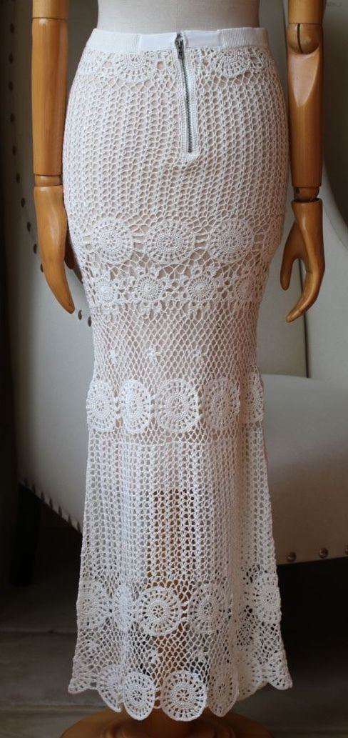 ALICE AND OLIVIA GRISELDA CROCHET MAXI SKIRT SMALL - Image 3