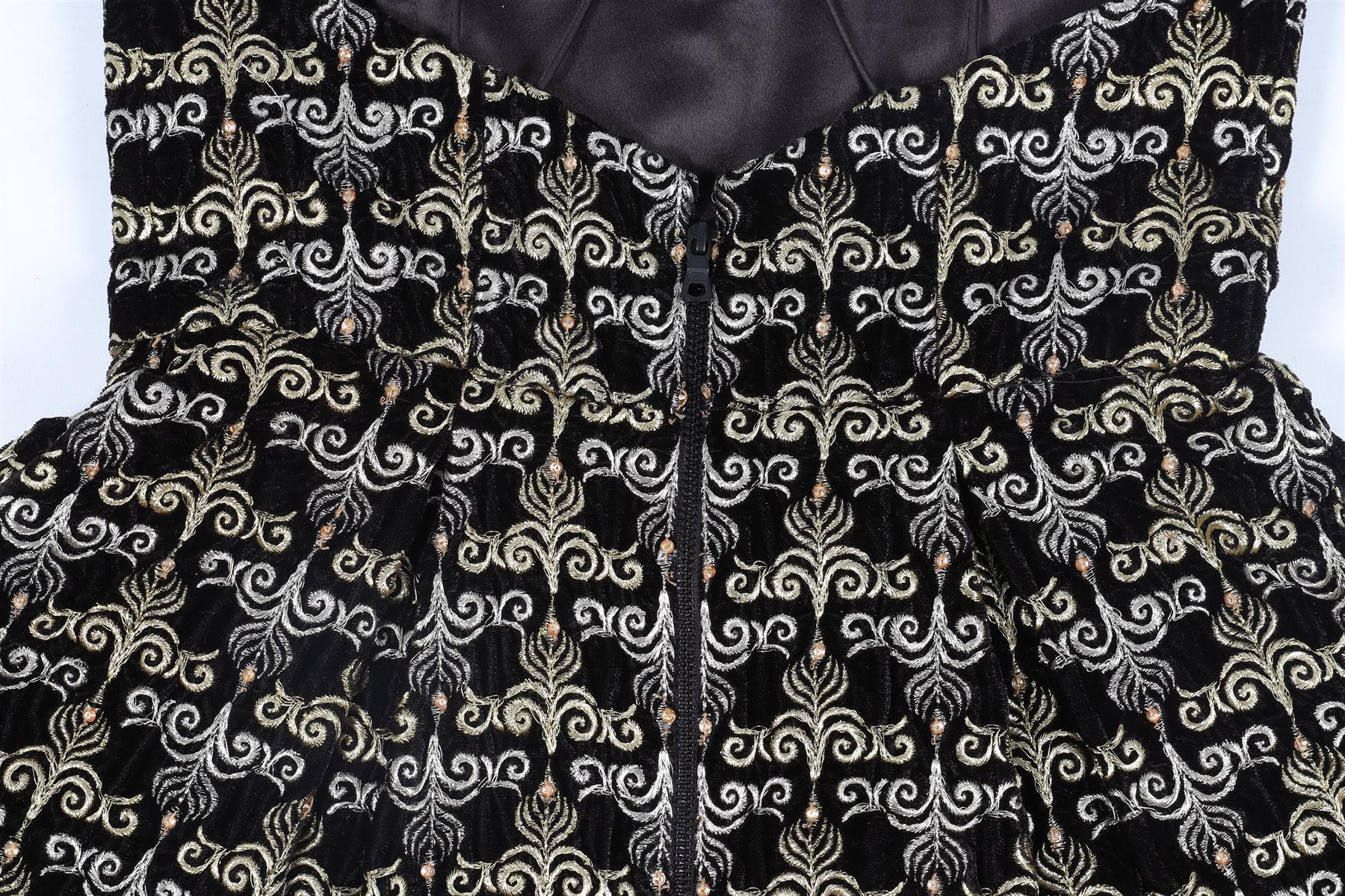 ALICE + OLIVIA BLACK VELVET MINI DRESS US 4 UK 8 - Image 5