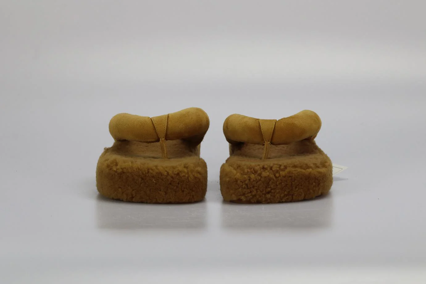 AMINA MUADDI SHEARLING AND SUEDE THONG SANDALS EU 38 UK 5 US 8 - Image 3