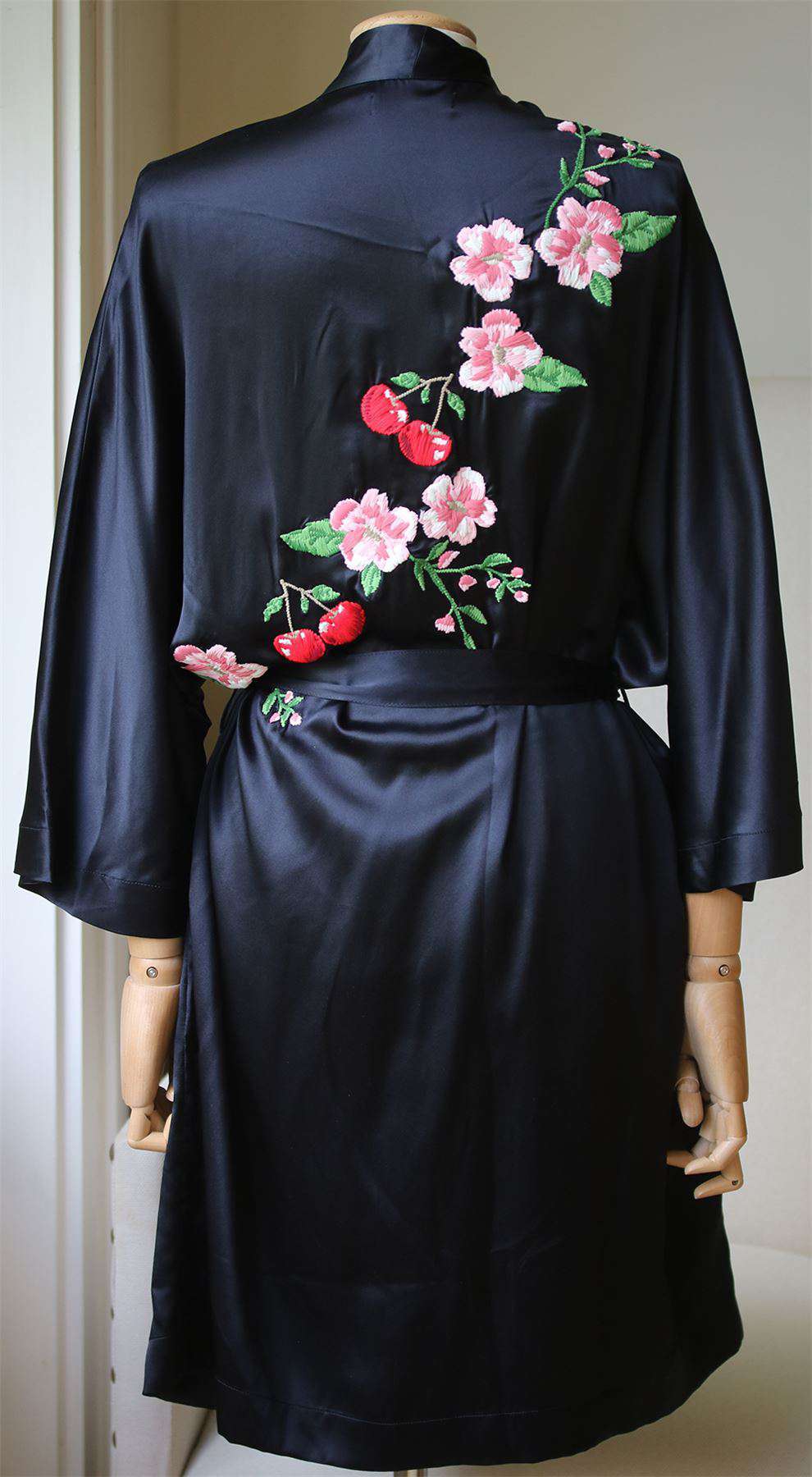 ANINE BING EMBROIDERED KIMONO COAT XSMALL - Image 5
