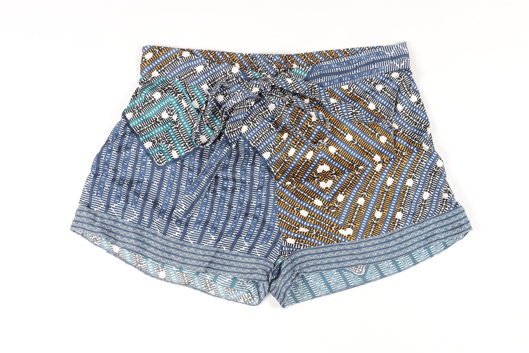 ASCENO BLUE SILK SHIRT & SHORTS SET SMALL - Image 5