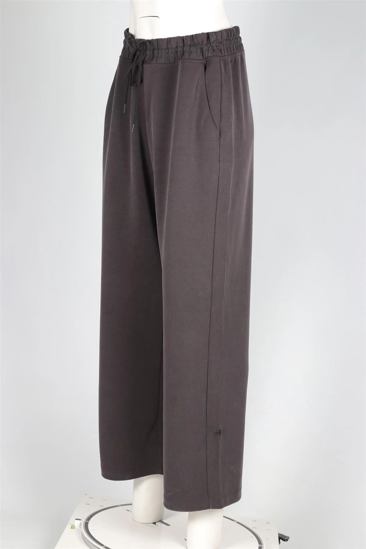 ATHLETA GREY MODAL SWEATSHIRT AND PANTS SET LARGE - Image 6