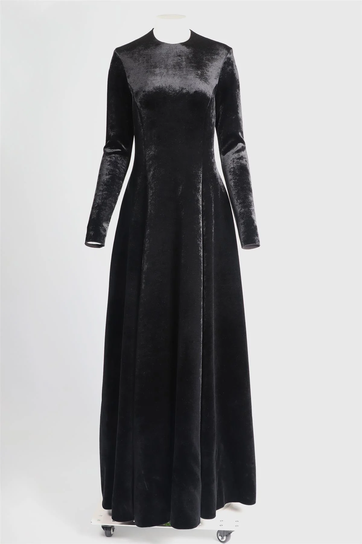 BALENCIAGA BLACK 2024 VELVET GOWN FR 42 UK 14 - Image 3