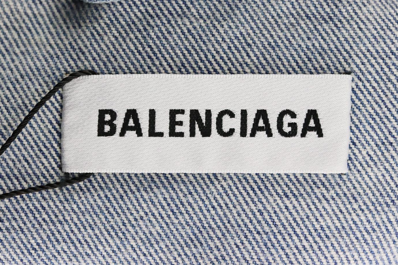 BALENCIAGA OVERSIZED PRINTED DENIM JACKET FR 38 UK 10 - Image 4