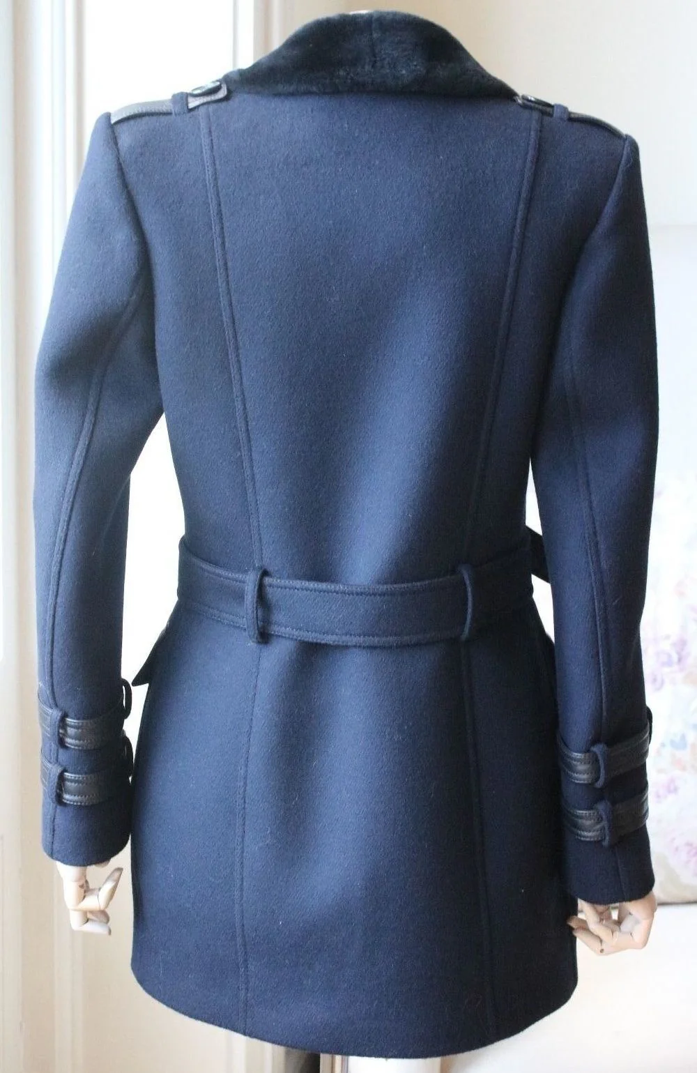 BALMAIN FUR-TRIMMED DOUBLE-BREASTED BELTED WOOL AND CASHMERE COAT FR 36 UK 8 - Image 10