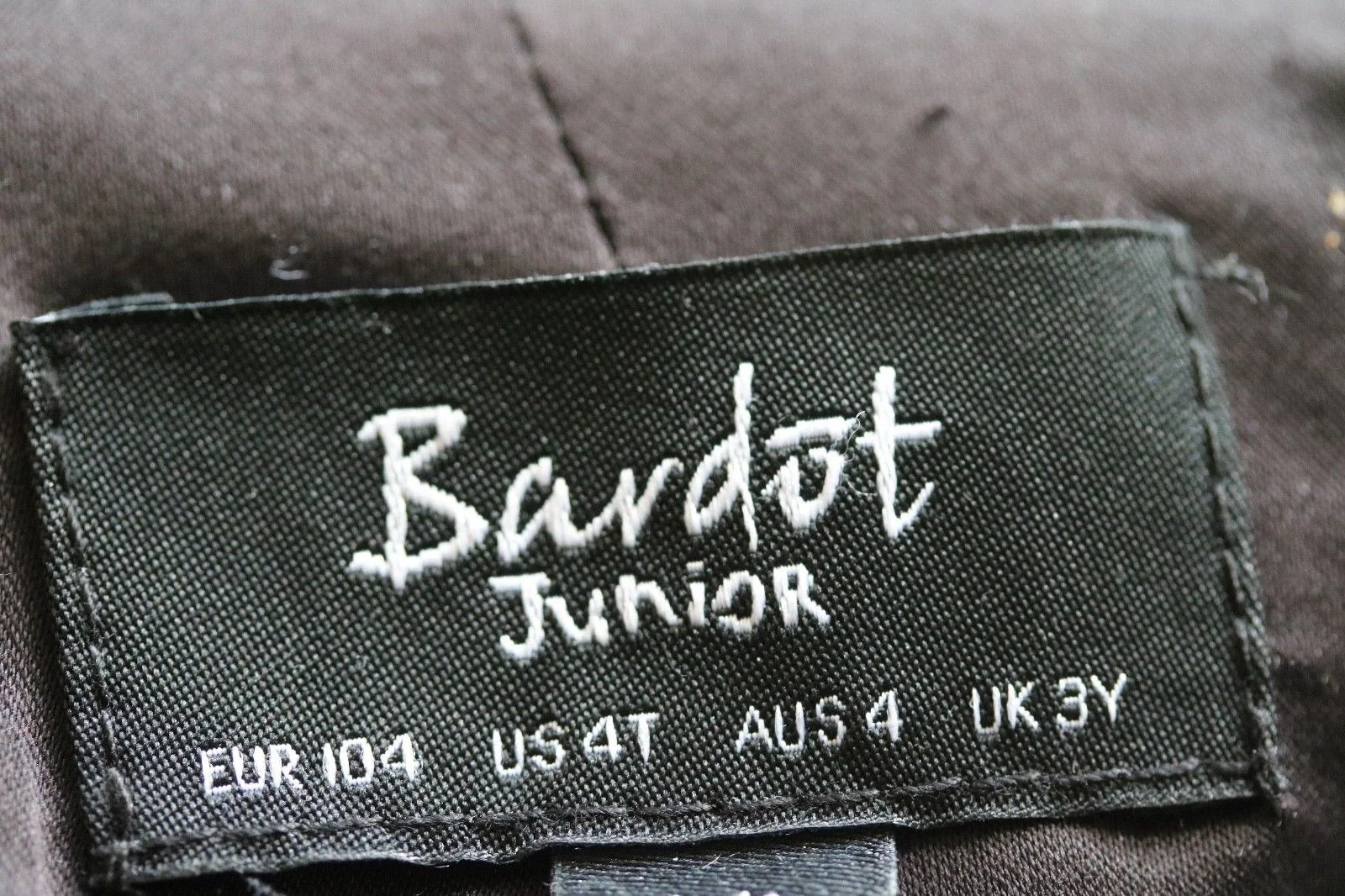 BARDOT JUNIOR GIRLS GOLD SEQUIN JACKET 3 YEARS - Image 5