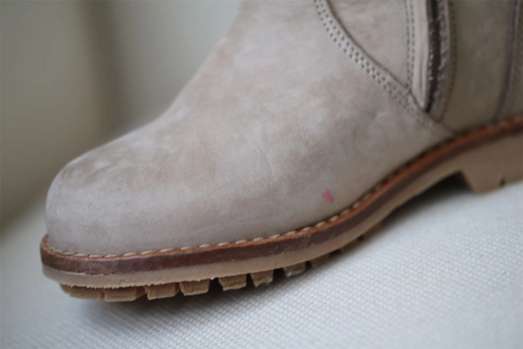 BONPOINT GIRLS BEIGE SUEDE ANKLE BOOTS EU 25 UK 8 - Image 6