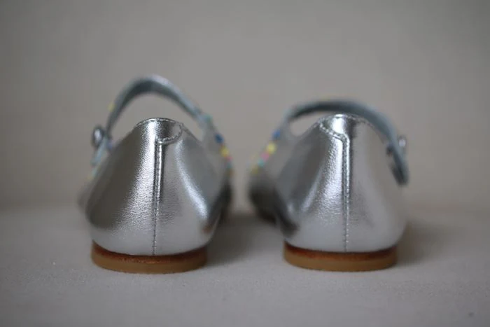 BONPOINT GIRLS SILVER MARY JANE SHOES EU 26 UK 8.5 - Image 4