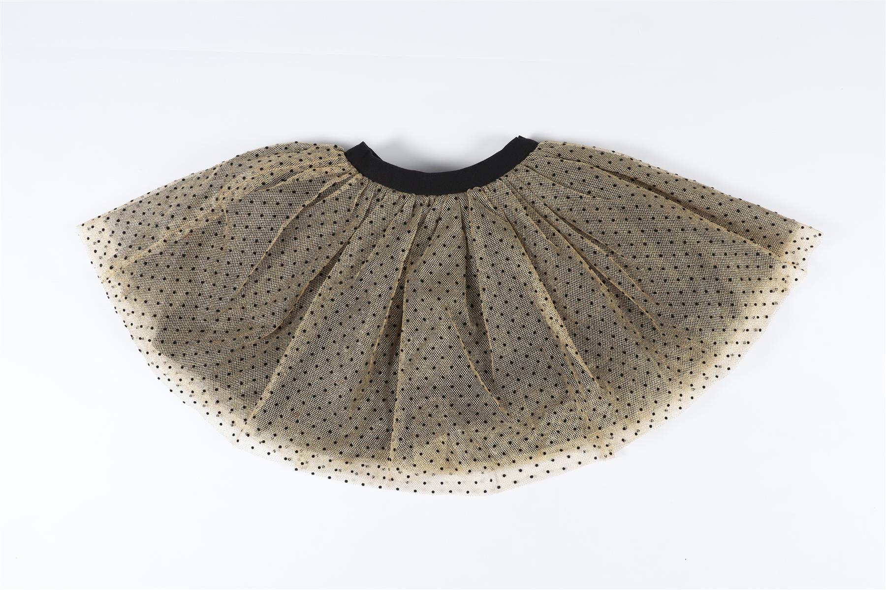 BONPOINT GOLD KIDS GIRLS TULLE SKIRT 6 YEARS - Image 2