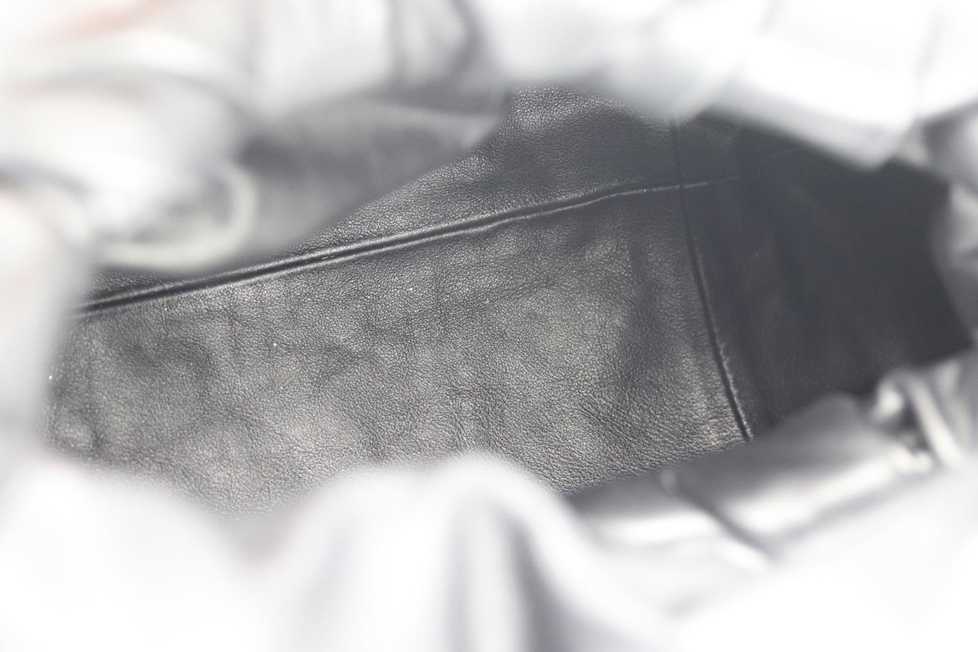 BOTTEGA VENETA BLACK LEATHER SHOULDER POUCH BAG - Image 8