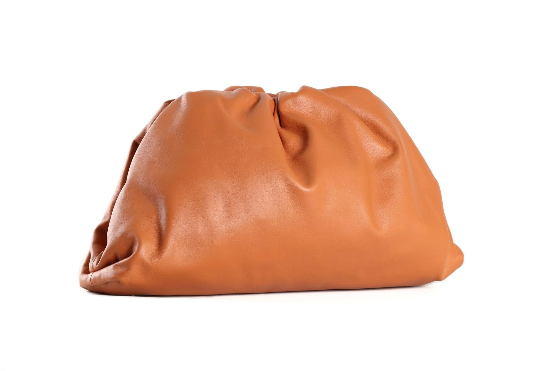 BOTTEGA VENETA TAN POUCH LARGE LEATHER CLUTCH - Image 3
