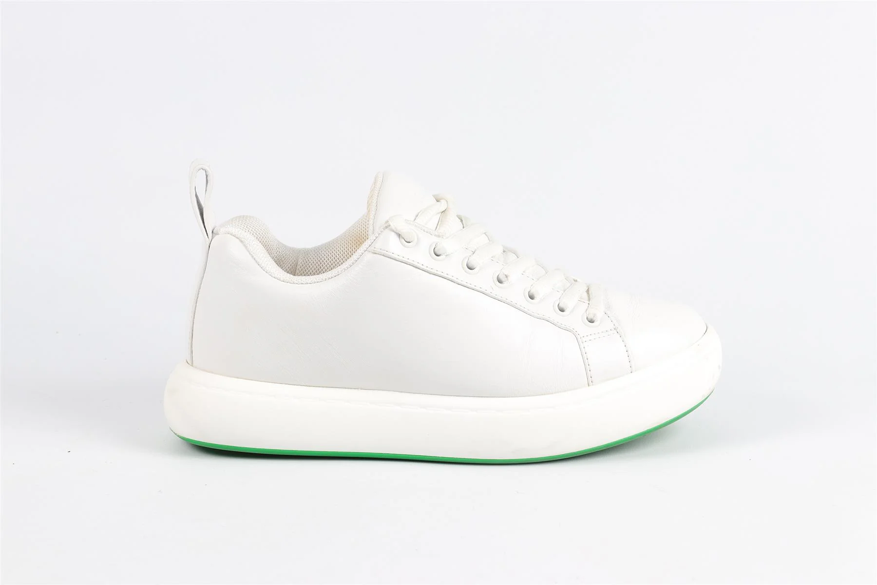 BOTTEGA VENETA WHITE PILLOW LEATHER SNEAKERS EU 39 UK 6 US 9 - Image 2