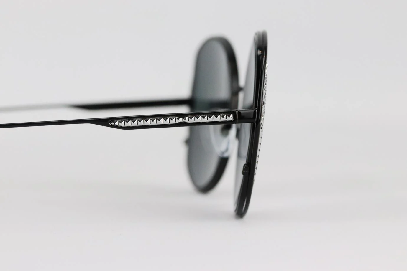 BVLGARI ROUND FRAME METAL SUNGLASSES - Image 6