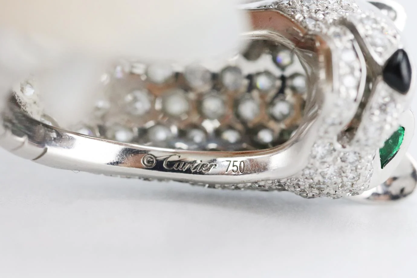 CARTIER PANTHÈRE LAKARDA 18K WHITE GOLD AND DIAMOND RING 51 MM - Image 6