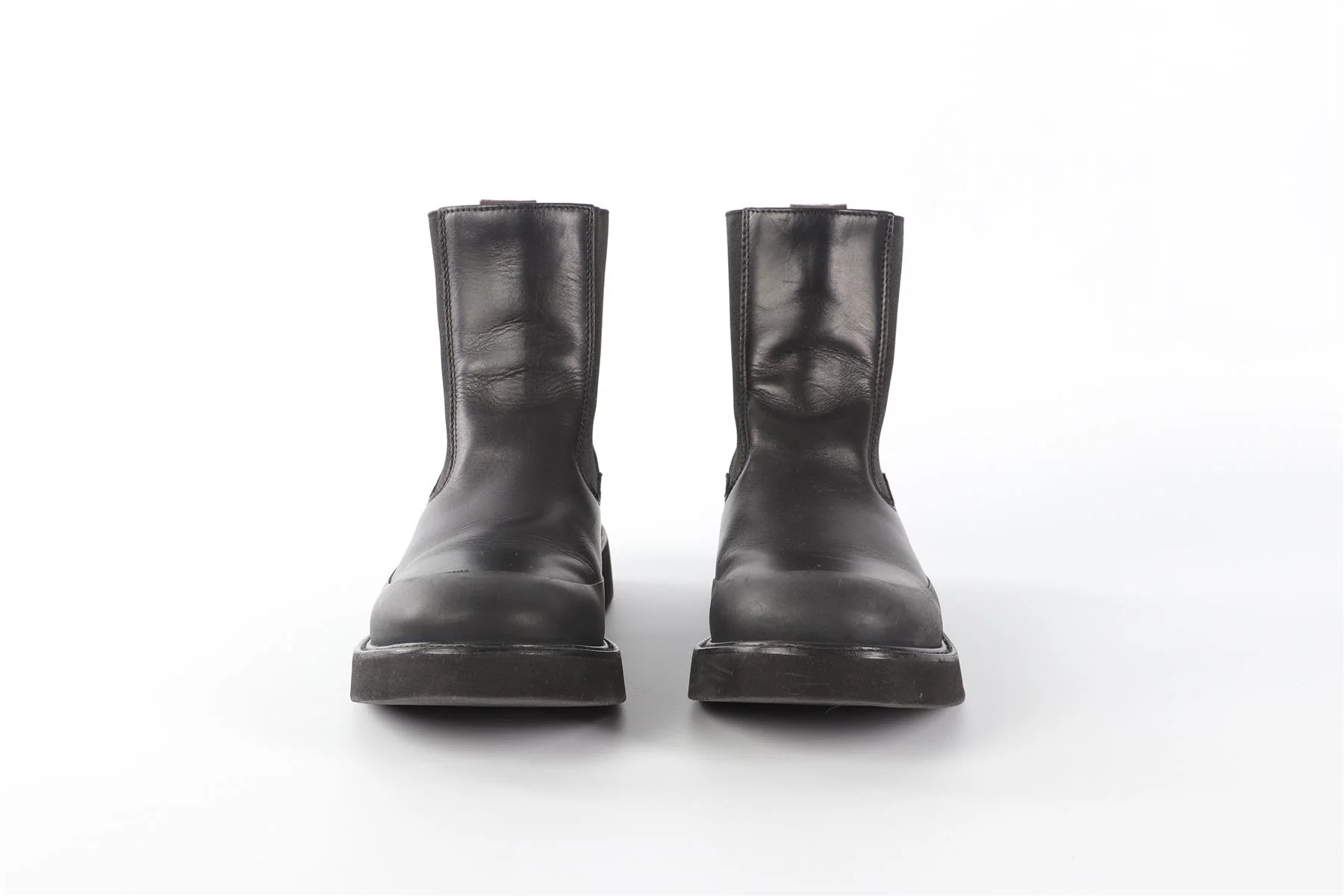 CELINE BLACK LEATHER ANKLE BOOTS EU 38.5 UK 5.5 US 8.5 - Image 3