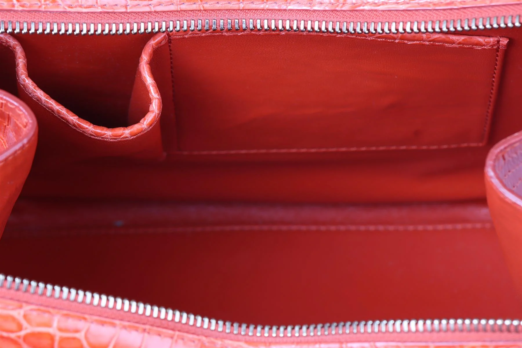 CELINE LUGGAGE MINI POROSUS CROCODILE TOTE BAG - Image 11