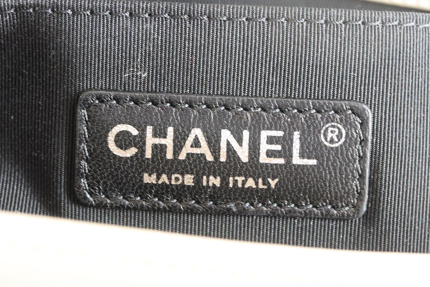 CHANEL 2014 BOY MEDIUM EMBELLISHED CHEVRON LEATHER SHOULDER BAG - Image 8