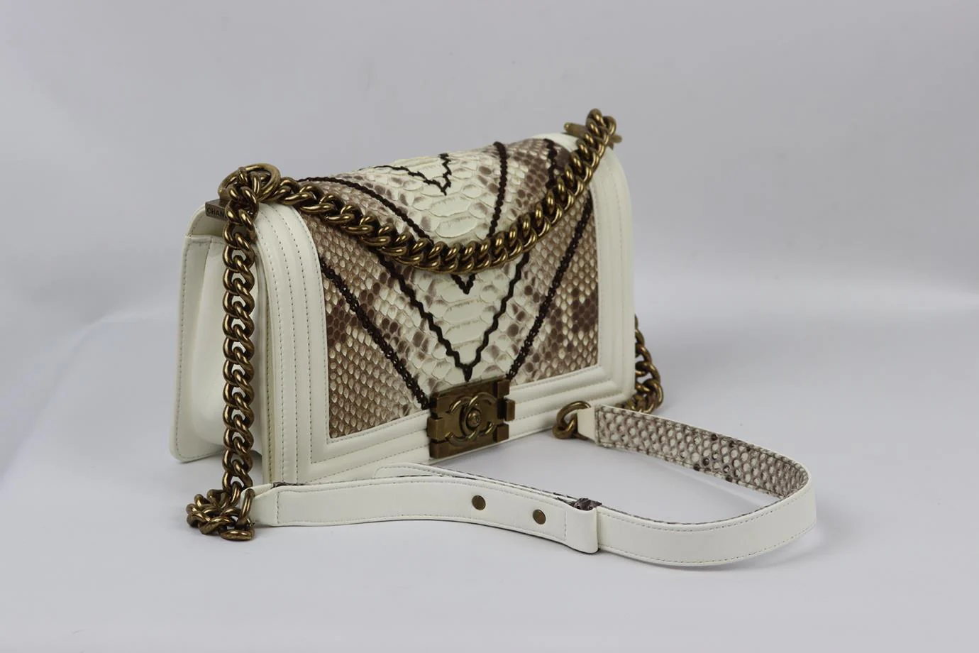 CHANEL 2015 BOY MEDIUM EMBROIDERED PYTHON AND LEATHER SHOULDER BAG - Image 7