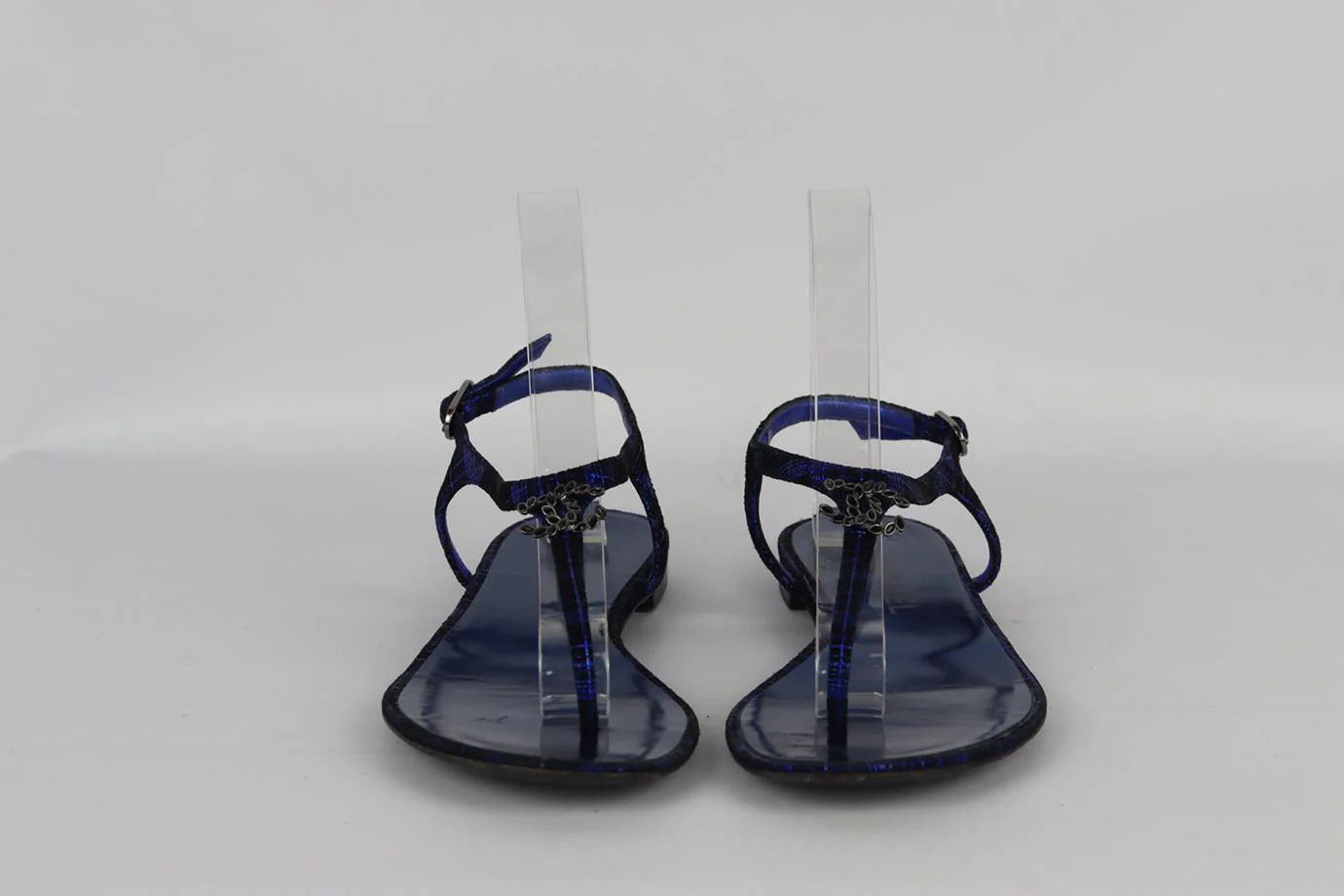 CHANEL 2016 CC DETAILED SUEDE SANDALS EU 38 UK 5 US 8 - Image 3