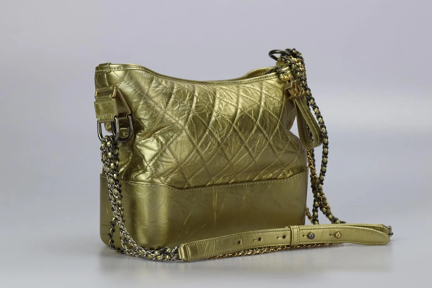 CHANEL 2017 GABRIELLE LARGE QUILTED LEATHER SHOULDER BAG - Image 6