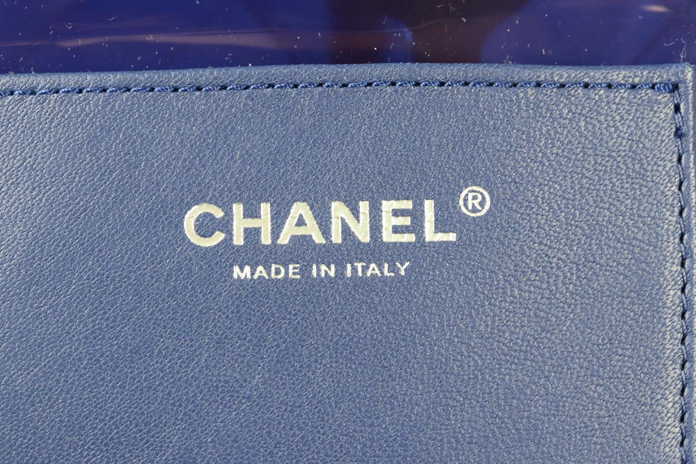 CHANEL 2018 COCO SPLASH QUILTED PERSPEX AND LEATHER TOTE BAG - Image 8