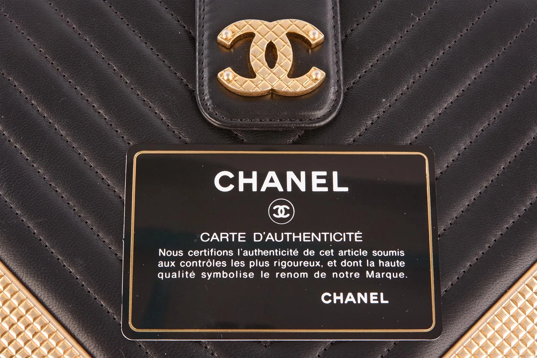 CHANEL BLACK 2017-2018 ROCK THE CORNER CHEVRON LEATHER SHOULDER BAG - Image 11