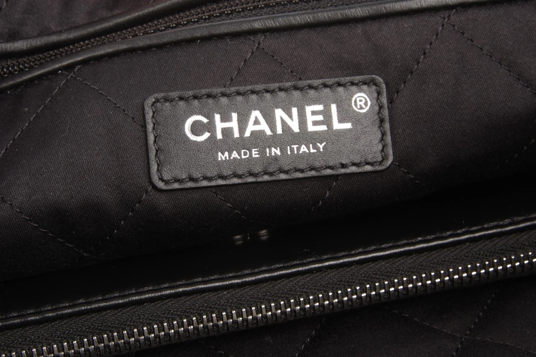 CHANEL BLACK 2022 22 SMALL SO BLACK LEATHER SHOULDER BAG - Image 9