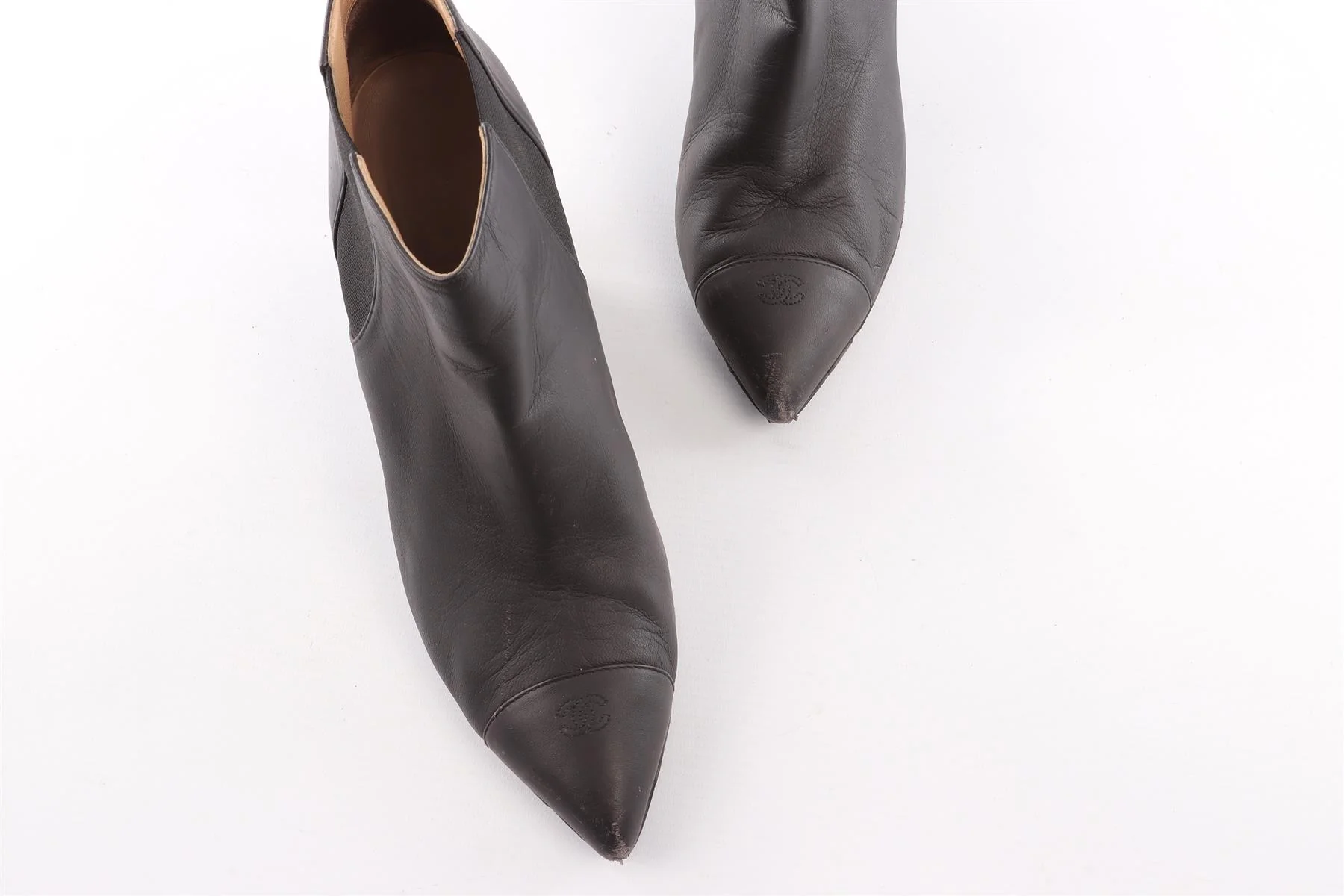 CHANEL BLACK LEATHER ANKLE BOOTS EU 40 UK 7 US 10 - Image 4