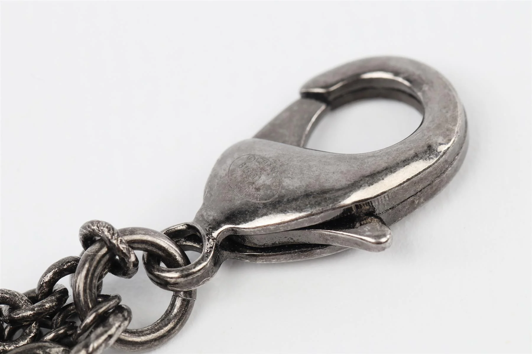 CHANEL GREY 2015 CC CHAIN NECKLACE - Image 5