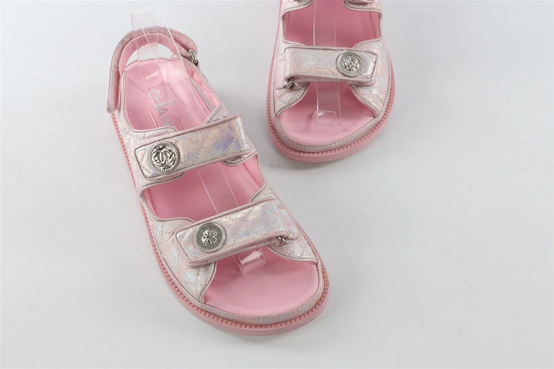 CHANEL PINK 2022 DAD QUILTED LEATHER SANDALS EU 38 UK 5 US 8 - Image 4